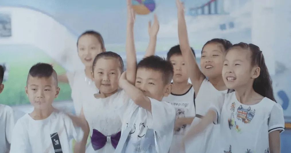 花花牛丨每天一杯奶，幸福健康喝出來?。?！