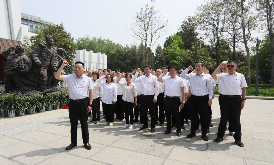 砥礪初心使命，汲取奮進(jìn)力量丨花花牛乳業(yè)集團(tuán)黨委組織開(kāi)展學(xué)習(xí)“焦裕祿精神”主題黨日活動(dòng)