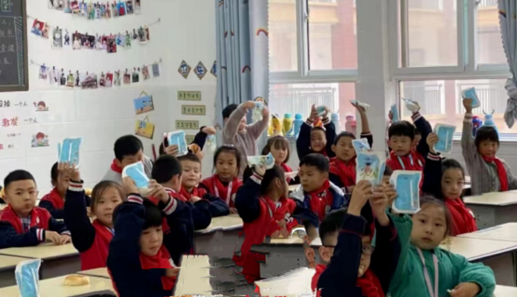 未來可期 健康護航丨花花牛乳業(yè)集團取得學生飲用奶常、低溫發(fā)酵乳生產(chǎn)資質(zhì)