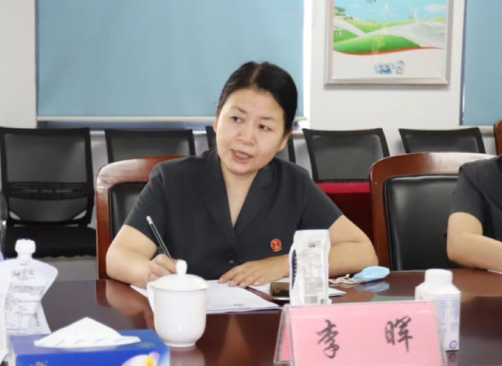 花花牛 | 鄭州市管城區(qū)法院知產(chǎn)審判服務(wù)企業(yè)座談會(huì)在花花牛乳業(yè)集團(tuán)召開