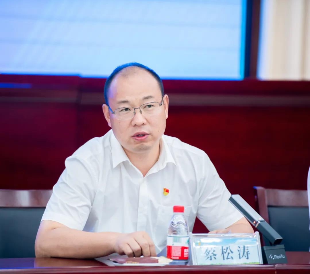 花花牛| 蘭考縣人民政府與蒙牛、花花牛達(dá)成戰(zhàn)略合作 助力河南奶業(yè)高質(zhì)量發(fā)展