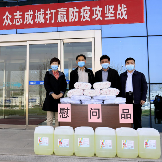 鄭州市人大副主任孫黎、市政府副市長(zhǎng)李喜安一行 蒞臨花花牛開展“三送一強(qiáng)”活動(dòng)