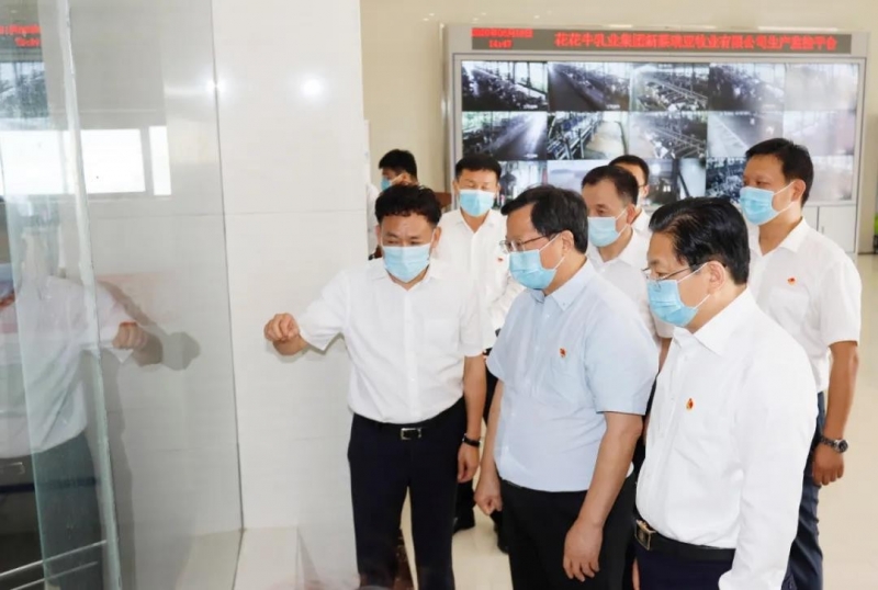 快訊 | 河南省委常委、省紀(jì)委書記、省監(jiān)委主任任正曉蒞臨花花牛乳業(yè)集團(tuán)新蔡瑞亞牧場調(diào)研