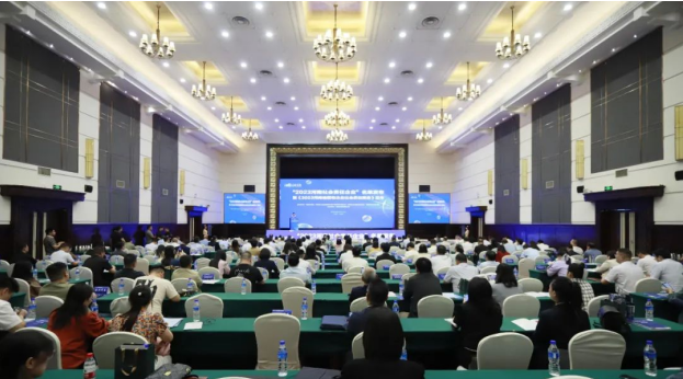 國企擔(dān)當(dāng) | 花花牛乳業(yè)集團(tuán)斬獲“2023河南社會責(zé)任企業(yè)”推選活動兩項(xiàng)大獎！！